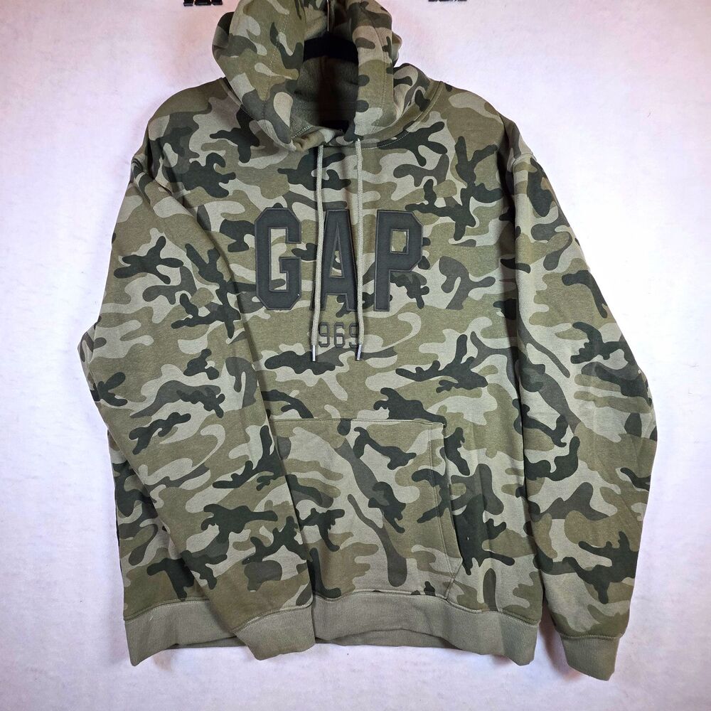 GAP Men's L Green Camo Fleece Pullover Hoodie Drawstring Hood Pockets Logo